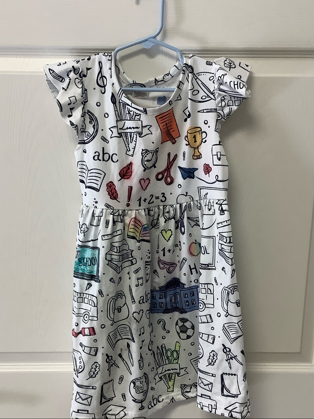 White School-Print Flutter Sleeve Dress for Kids